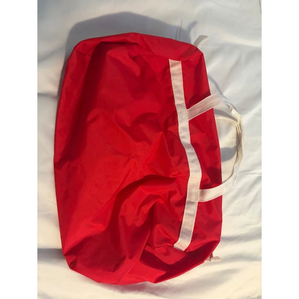 Wendy's Duffle Bag Vintage Promotional Red White Logo Gym Travel Bag OS